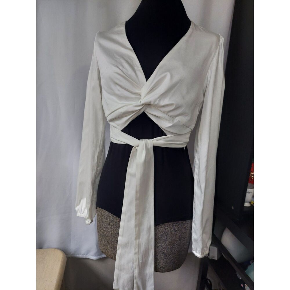 White Blouse Twist Tie Front Long Sleeves Crop Balletcore Coquette Festival XS